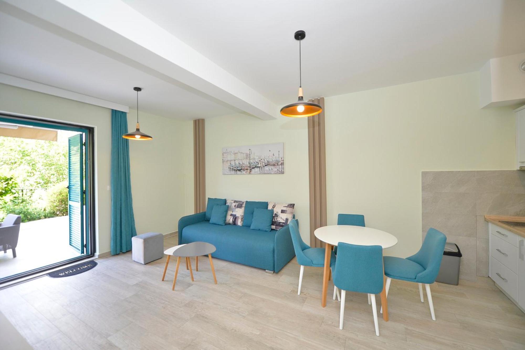 Apartments Boka Blue Dobrota Котор Экстерьер фото