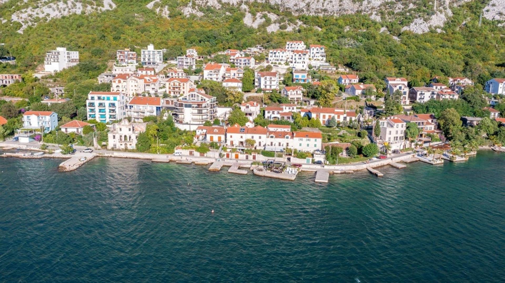 Apartments Boka Blue Dobrota Котор Экстерьер фото