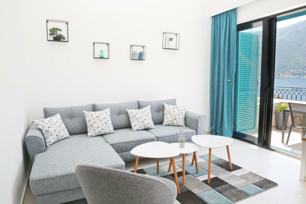Apartments Boka Blue Dobrota Котор Экстерьер фото