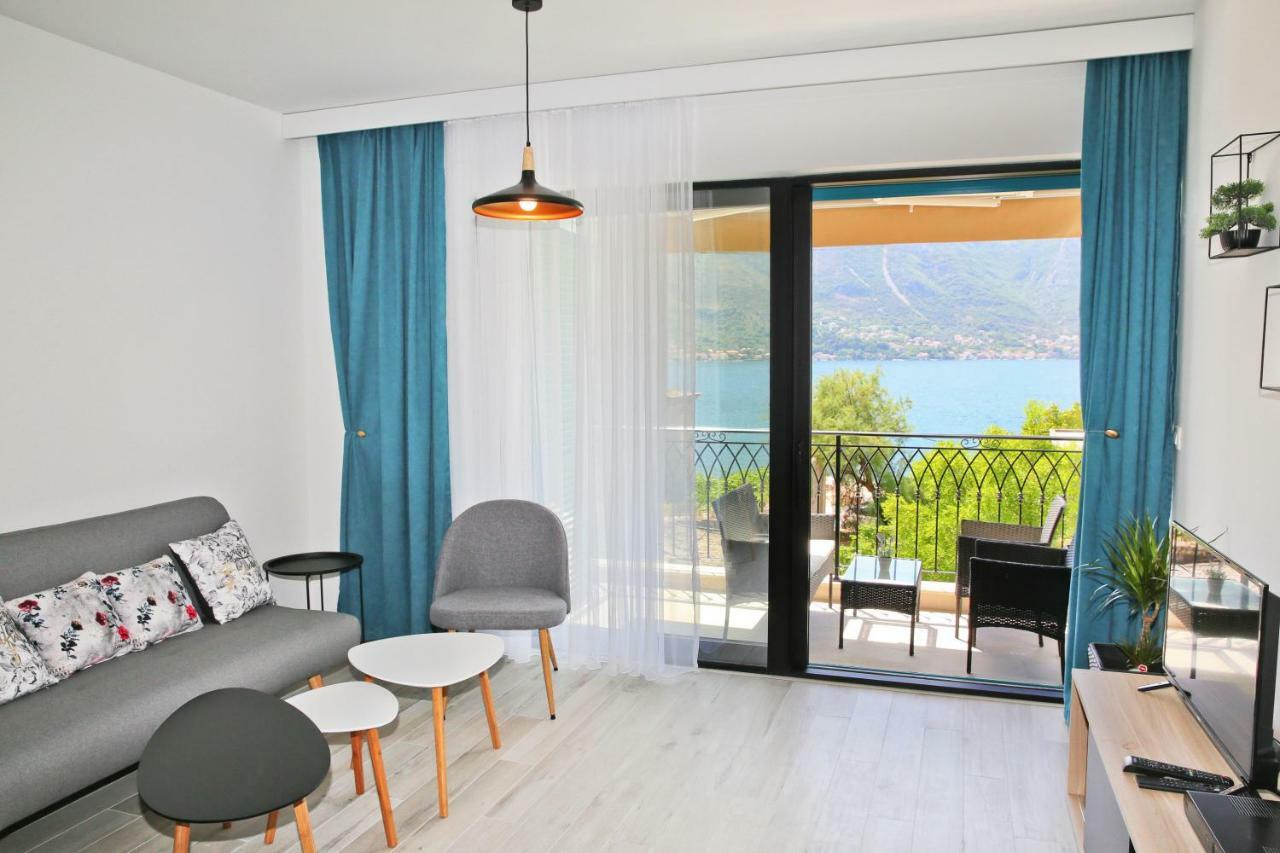 Apartments Boka Blue Dobrota Котор Экстерьер фото