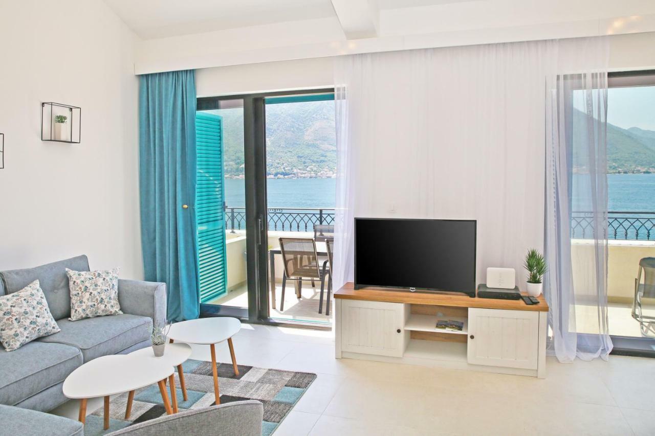 Apartments Boka Blue Dobrota Котор Экстерьер фото