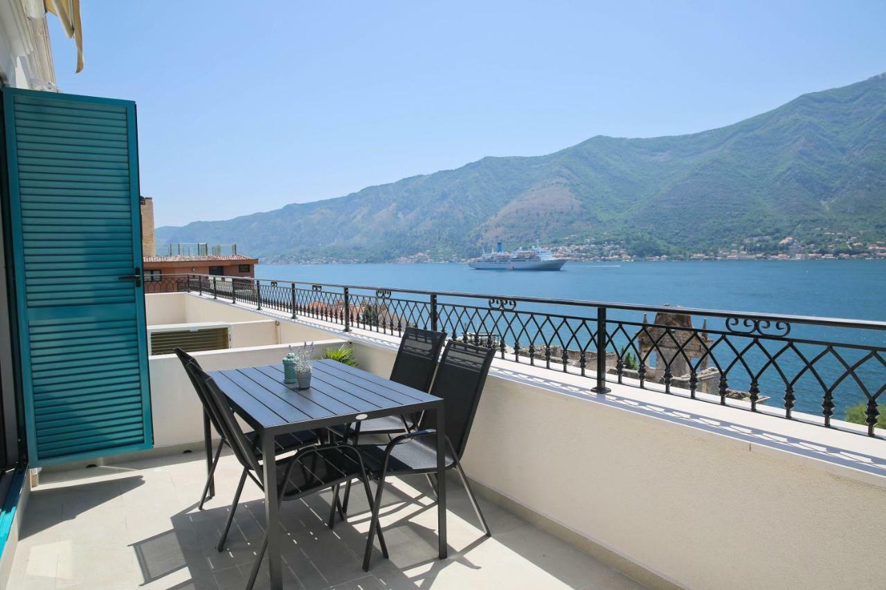 Apartments Boka Blue Dobrota Котор Экстерьер фото