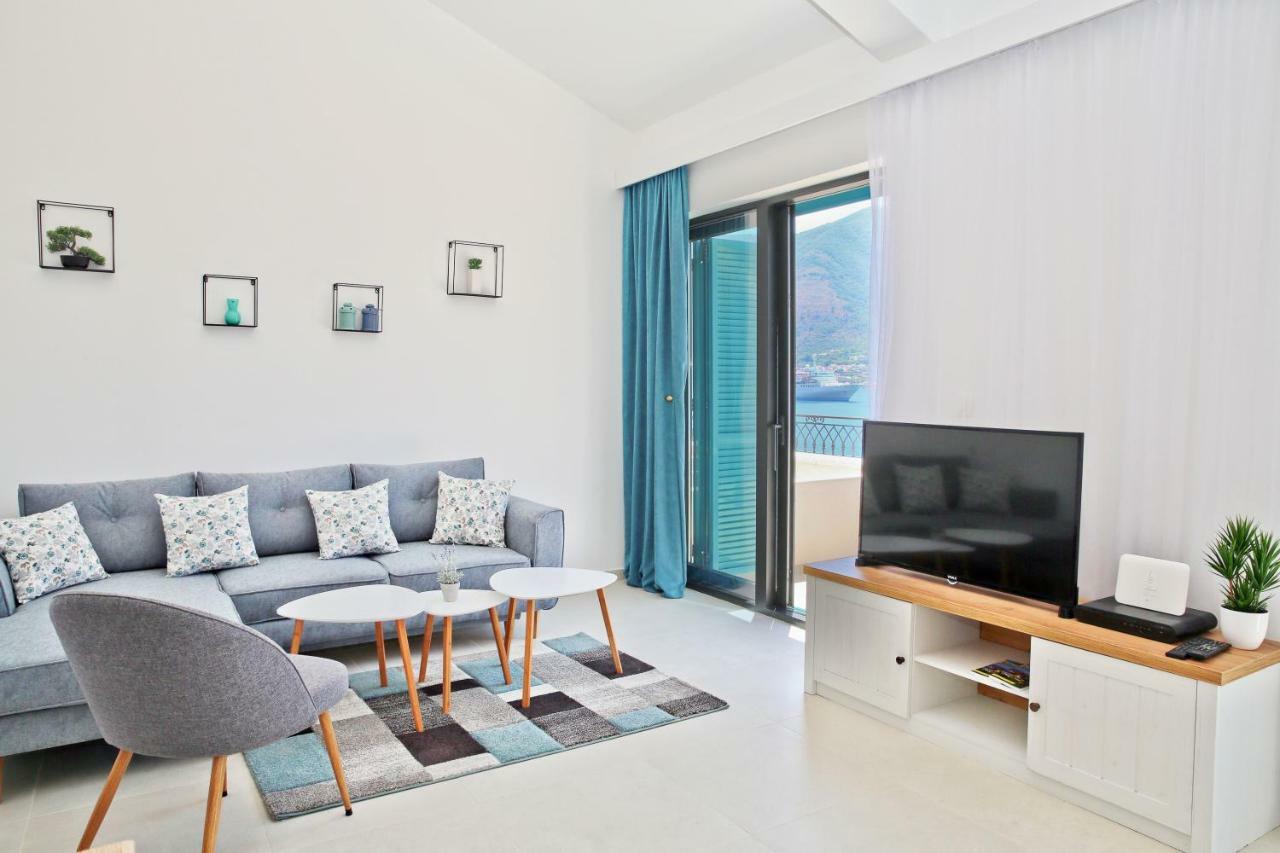 Apartments Boka Blue Dobrota Котор Экстерьер фото