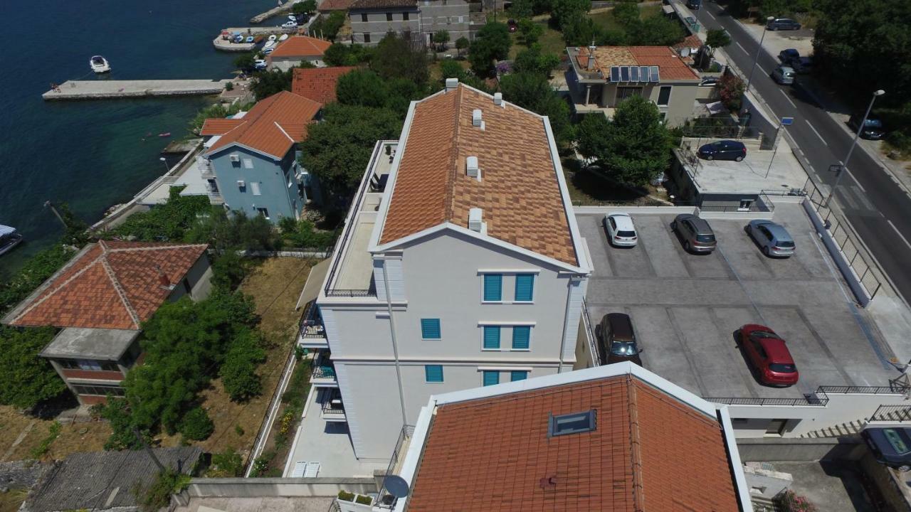 Apartments Boka Blue Dobrota Котор Экстерьер фото